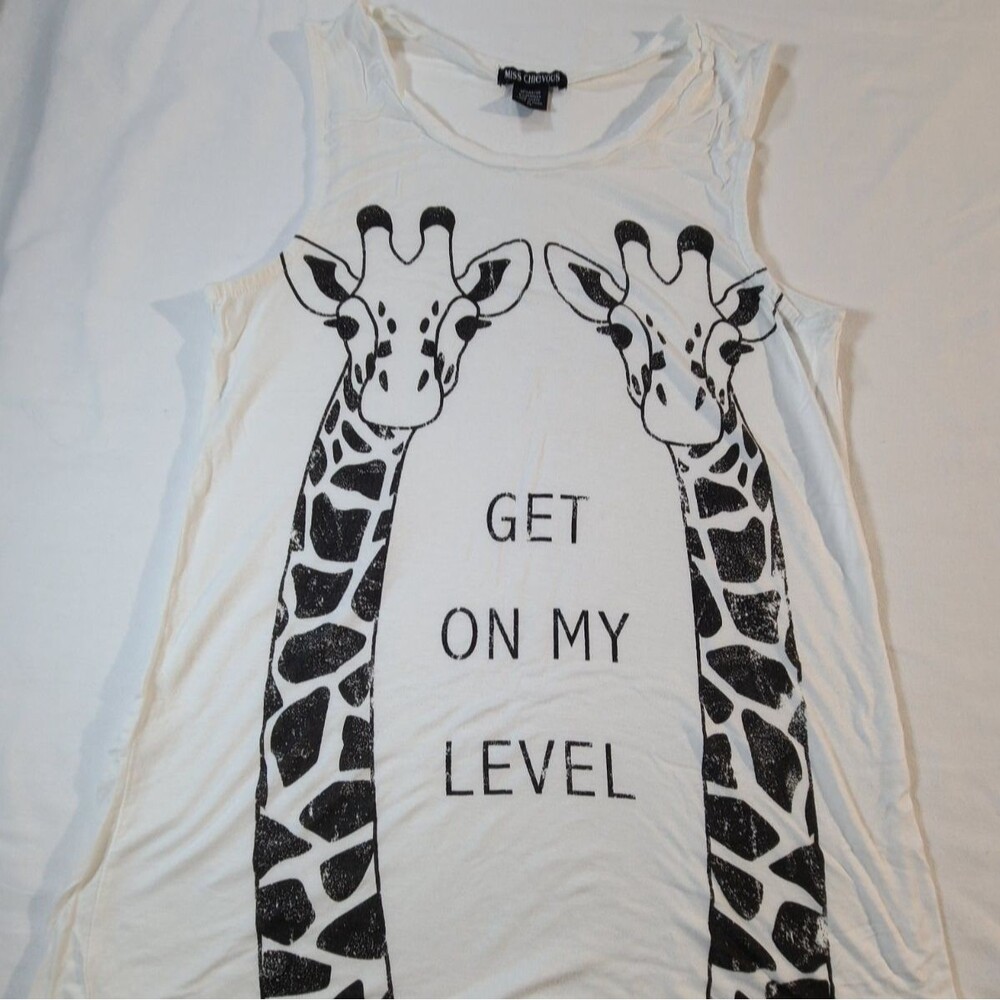 Miss Chievous Giraffe Graphic Tank Top Women M Funny “Get On My Level” Shirt